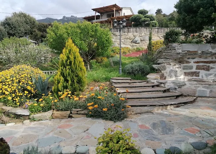 Coin De Paradis Vue Dominante Sur Mer, Montagne Et Tour Genoise Avec Jacuzzi