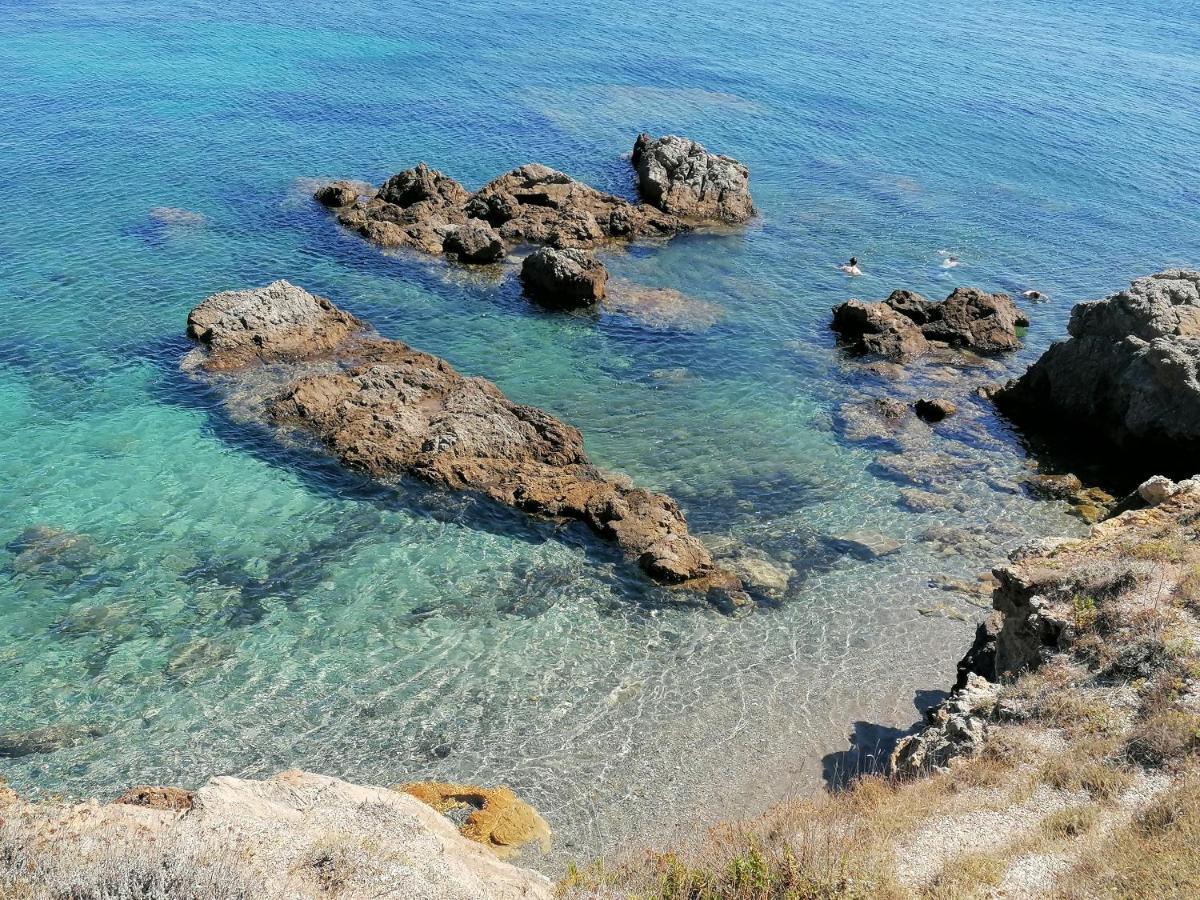 Coin De Paradis Vue Dominante Sur Mer, Montagne Et Tour Genoise Avec Jacuzzi